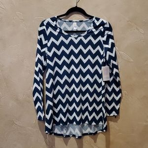 NWT Lularoe Lynnae size M